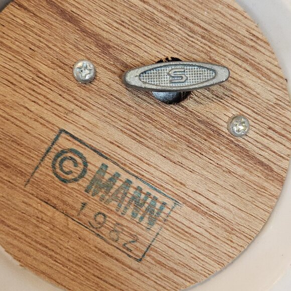 Vintage Mann 1982 Ceramic Christmas Tree Music Box Plays Jingle Bells - Picture 3 of 3